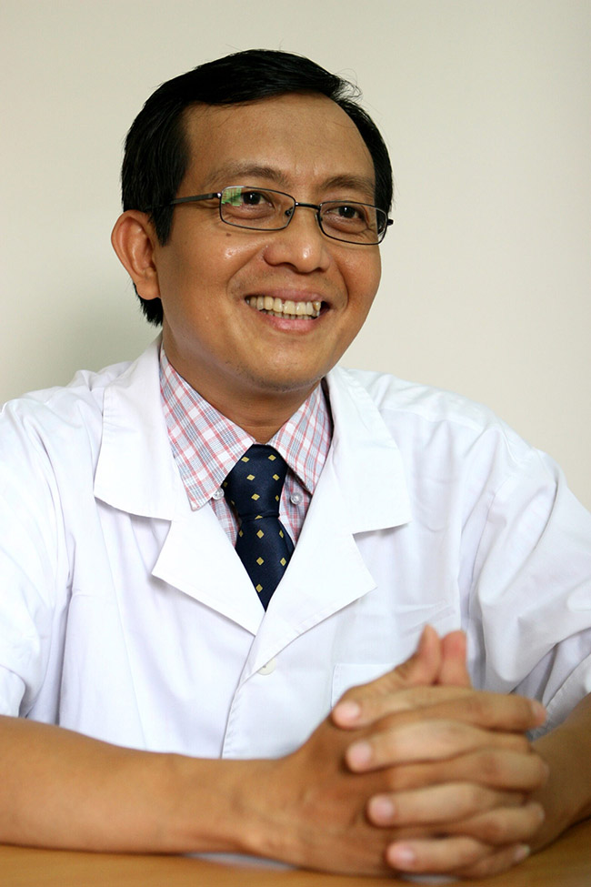 Bác sĩ Lê Quốc Nam