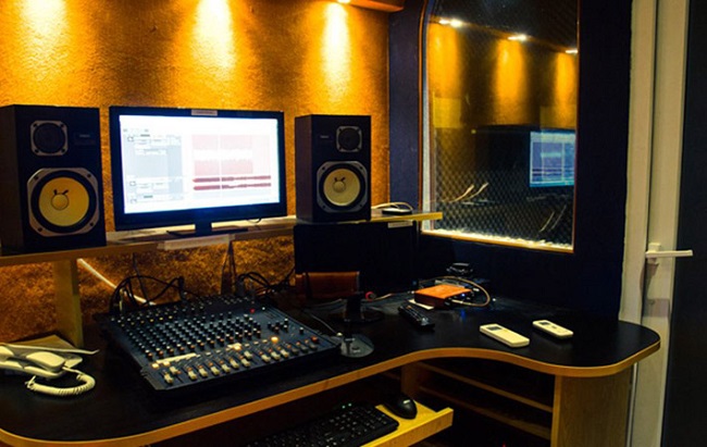 Phòng thu âm ở TPHCM Fan Studio