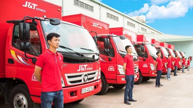 Vận chuyển hàng hóa bằng xe tải Công Ty J&T Express