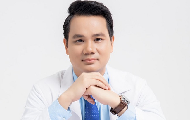 Bác sĩ thẩm mỹ giỏi ở TPHCM - Bác sĩ Lê Quý