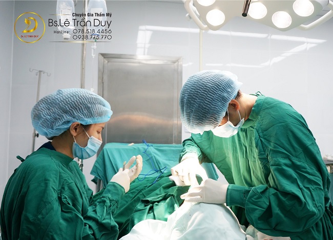 Bác sĩ thẩm mỹ giỏi ở TPHCM | Nguồn: Bác sĩ Lê Trần Duy