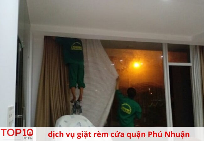 Dịch vụ giặt rèm cửa quận Phú Nhuận chất lượng