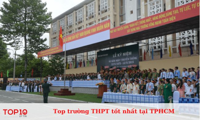 Trường THPT Chuyên Trần Đại Nghĩa